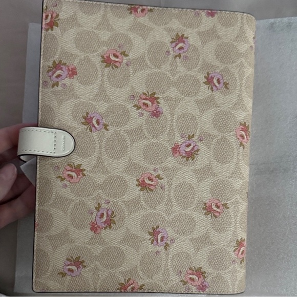Coach Floral Patterned Notebook Cover Refillable - Picture 2 of 6